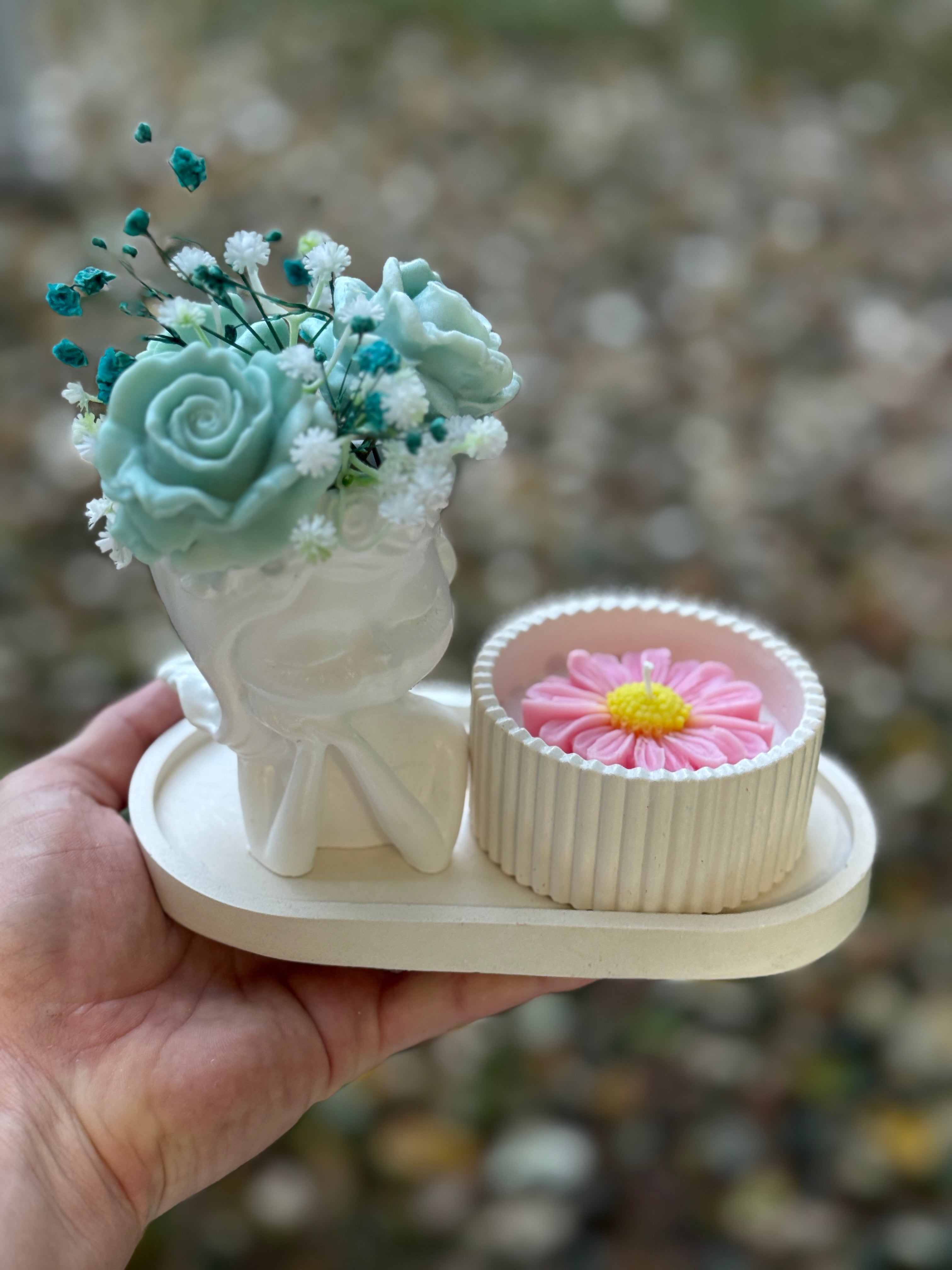 Aranjament cu lumânare parfumată „Après Midi à Paris”