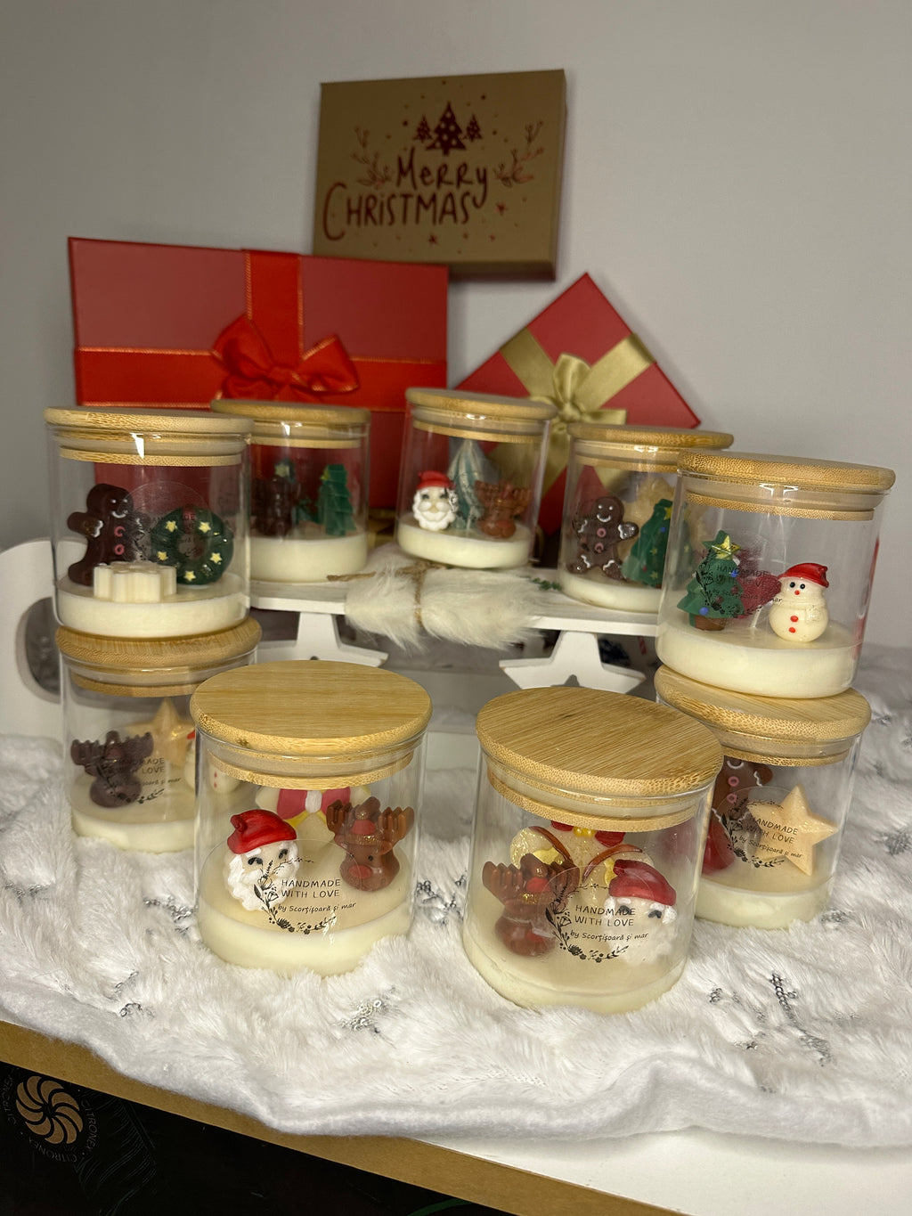 Lumânare artizanală cu tematică de Crăciun