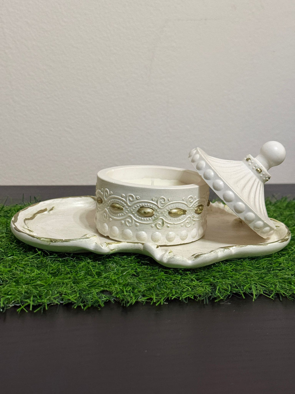 Lumanare in recipient ceramic